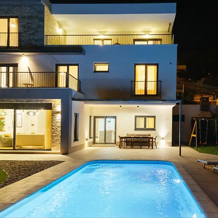 Judita Villa *